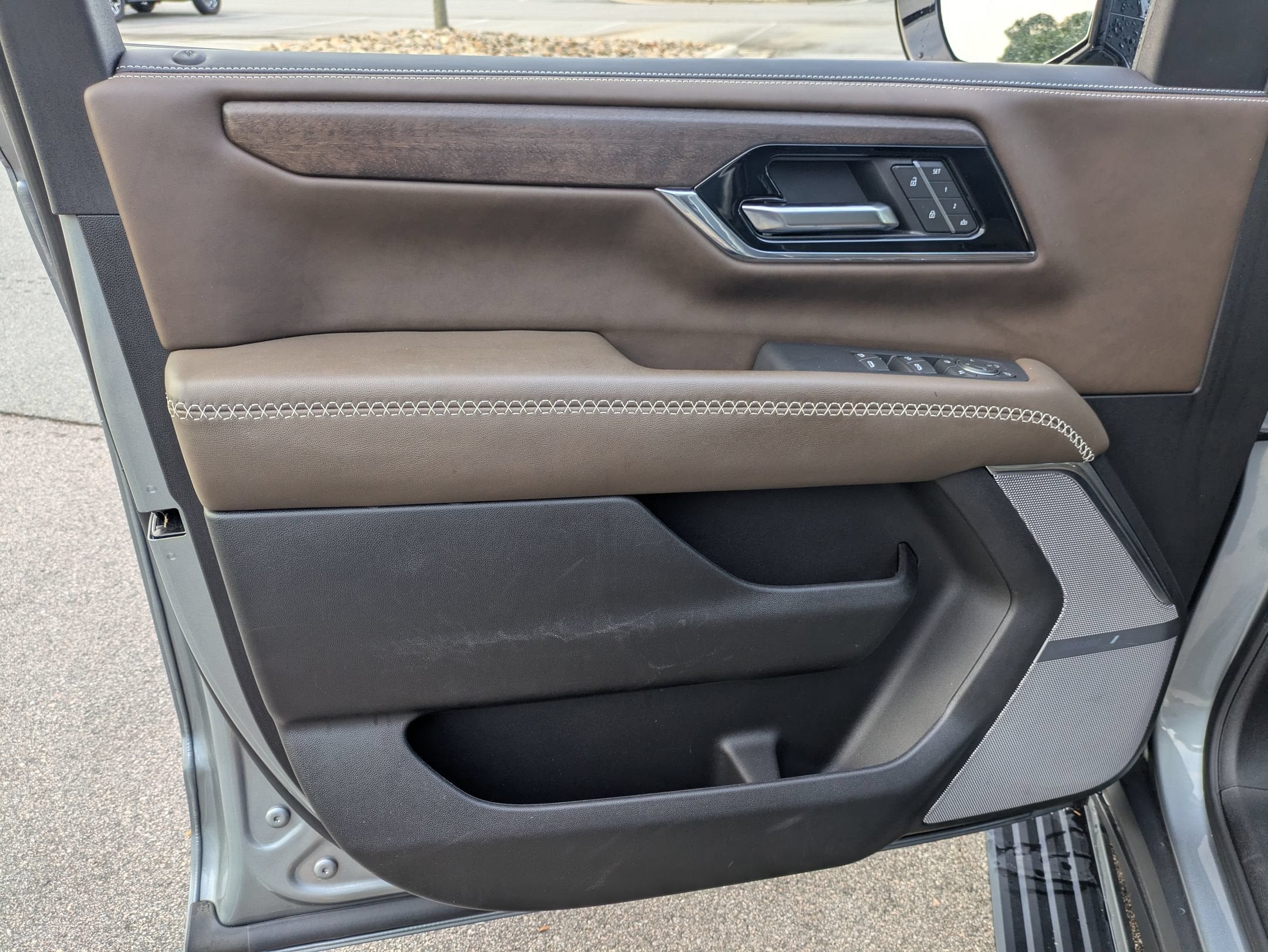 2025 GMC Yukon Denali Ultimate