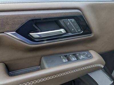 2025 GMC Yukon Denali Ultimate