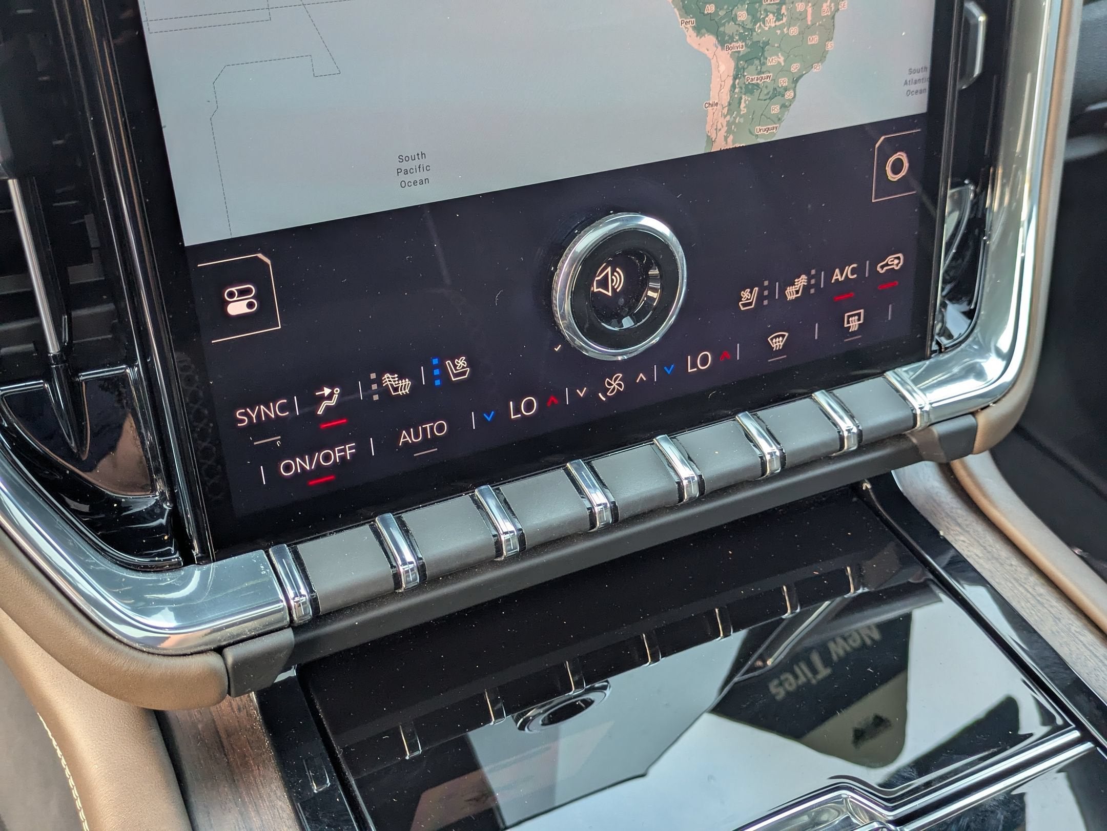 2025 GMC Yukon Denali Ultimate