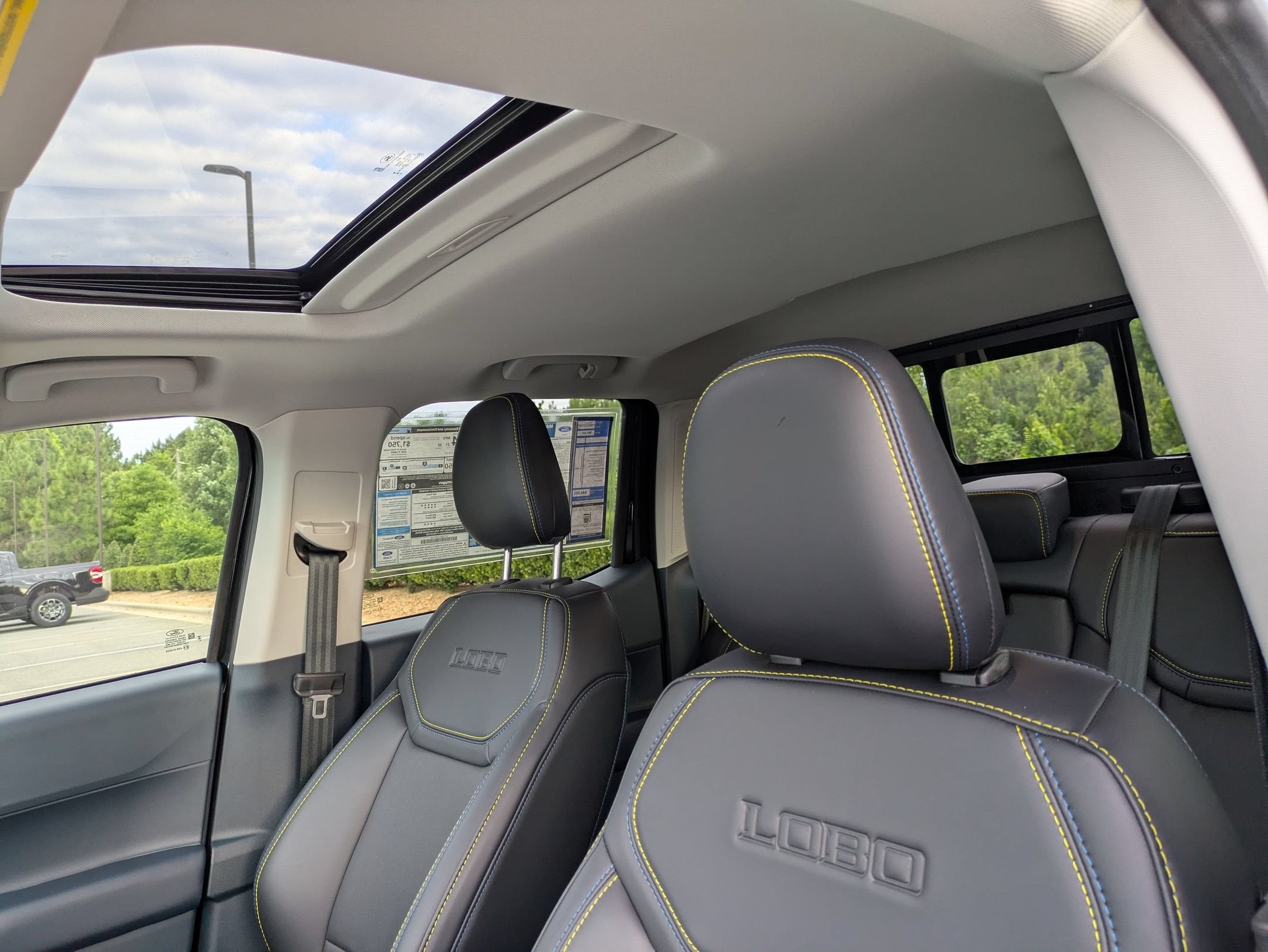 2026 Ford Maverick Lobo High - Crossroads Courtesy Demo