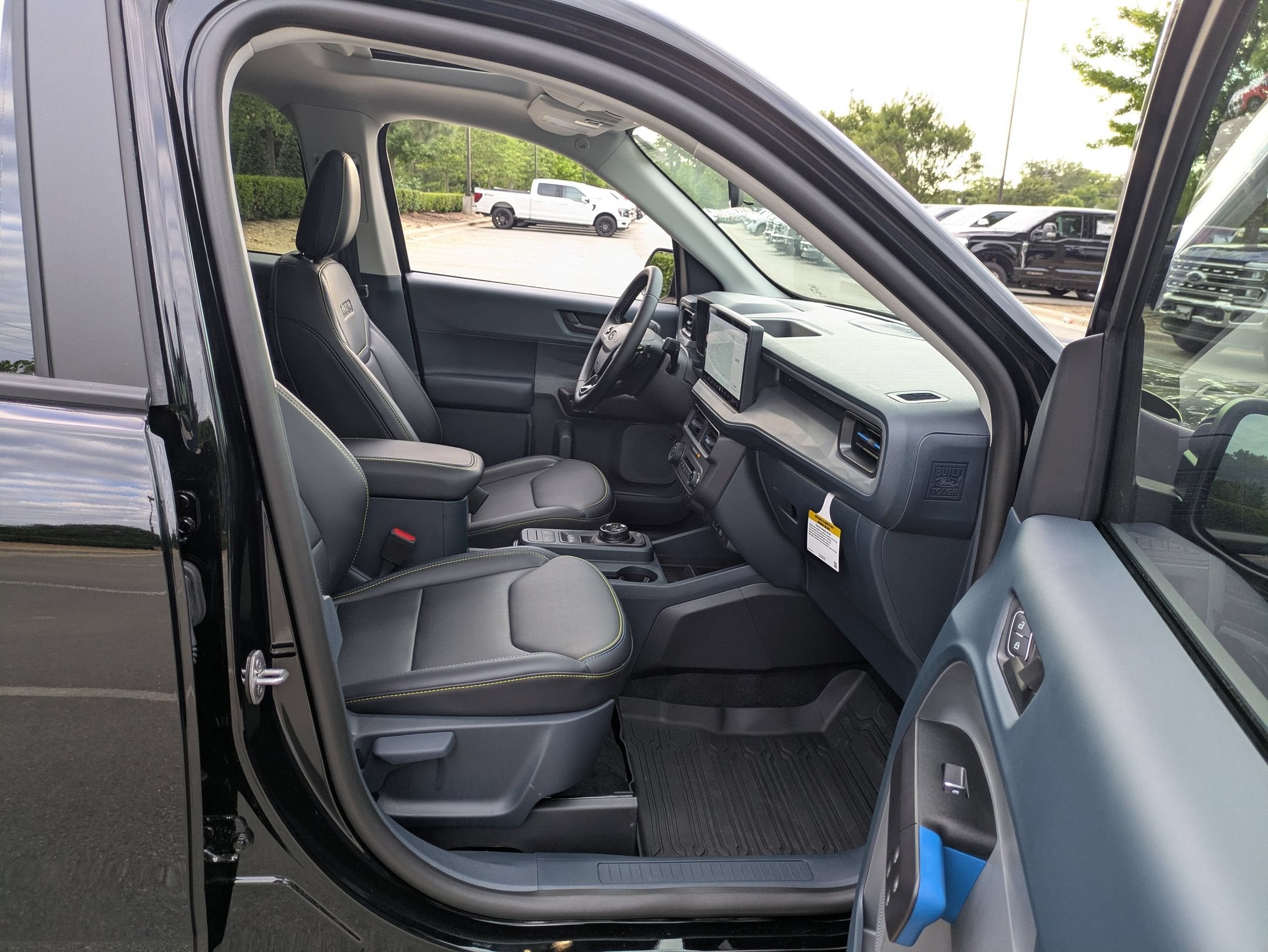 2026 Ford Maverick Lobo High - Crossroads Courtesy Demo