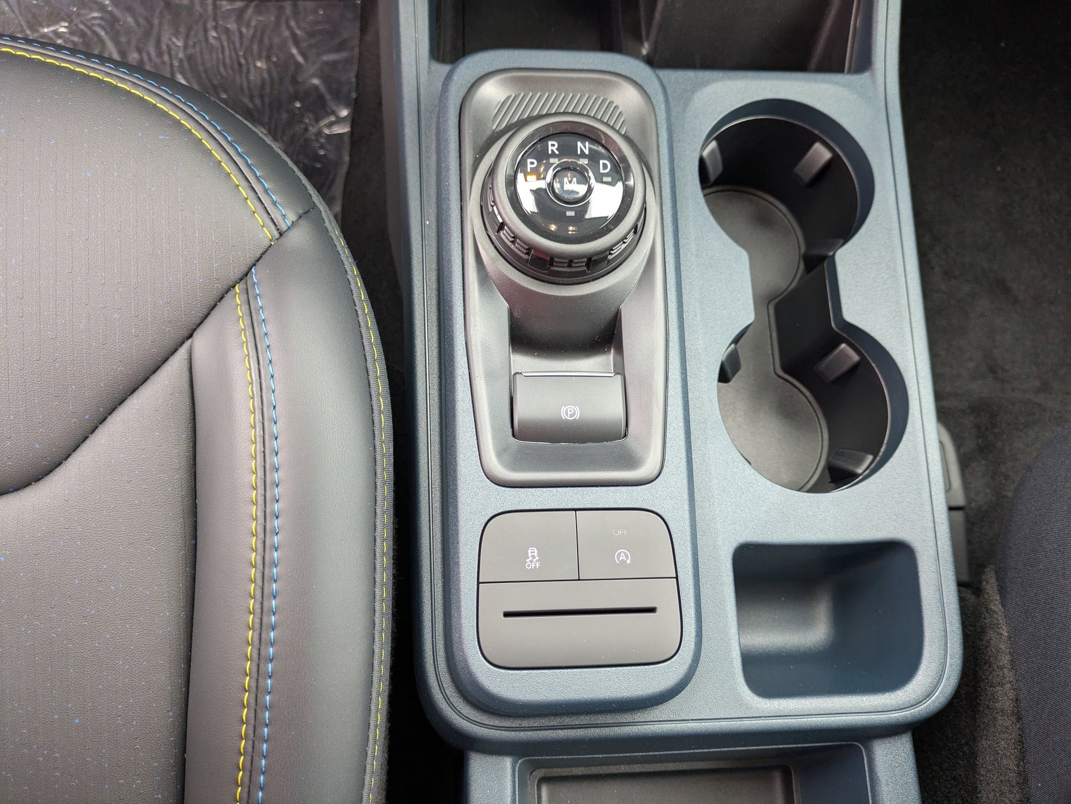 2025 Ford Maverick Lobo Standard