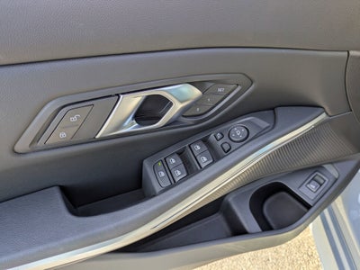 2025 BMW 3 Series 330i