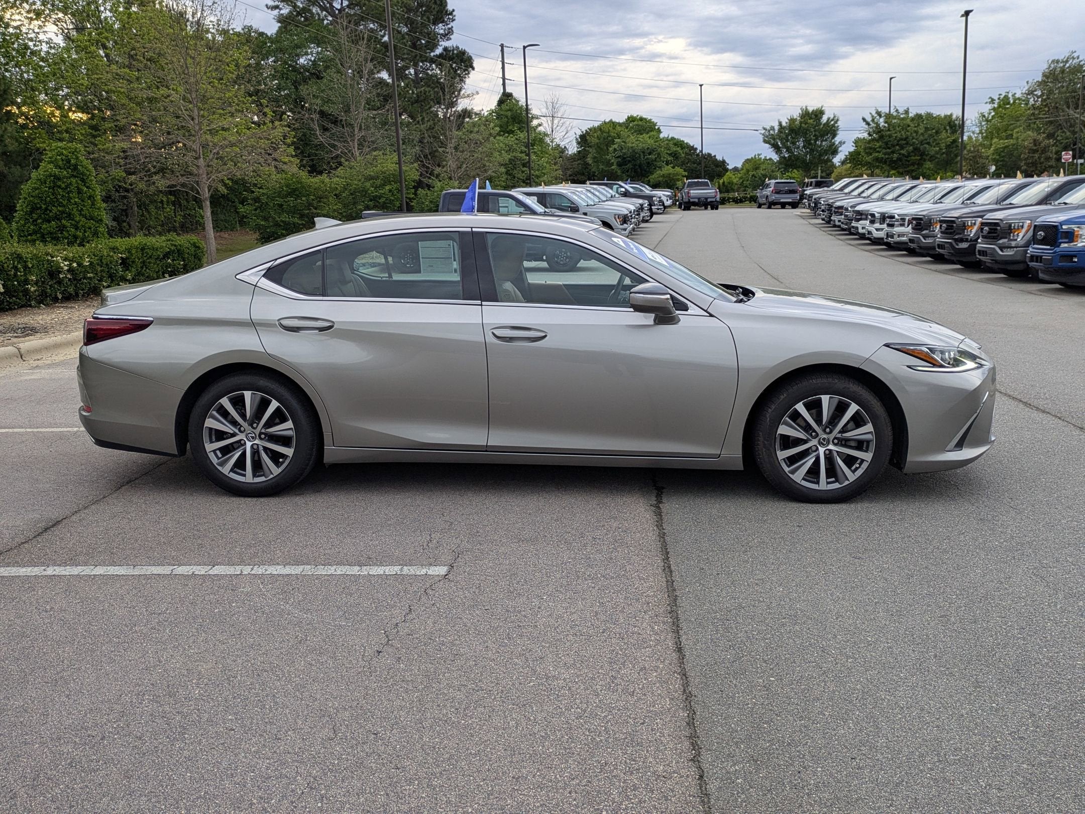 2019 Lexus ES ES 350