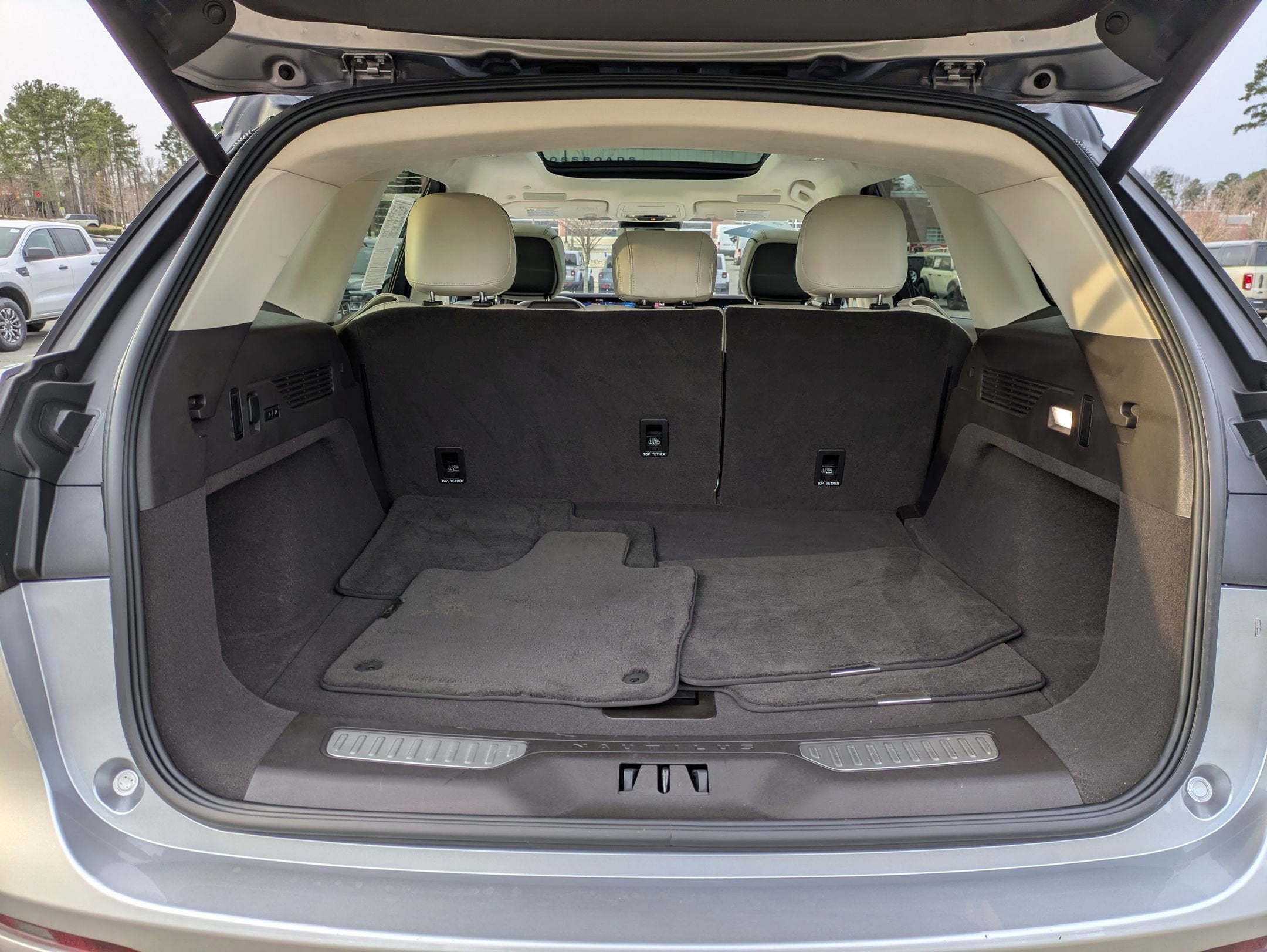 2025 Lincoln Nautilus Black Label