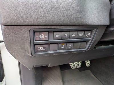 2022 Toyota Tundra 4WD TRD Pro Hybrid
