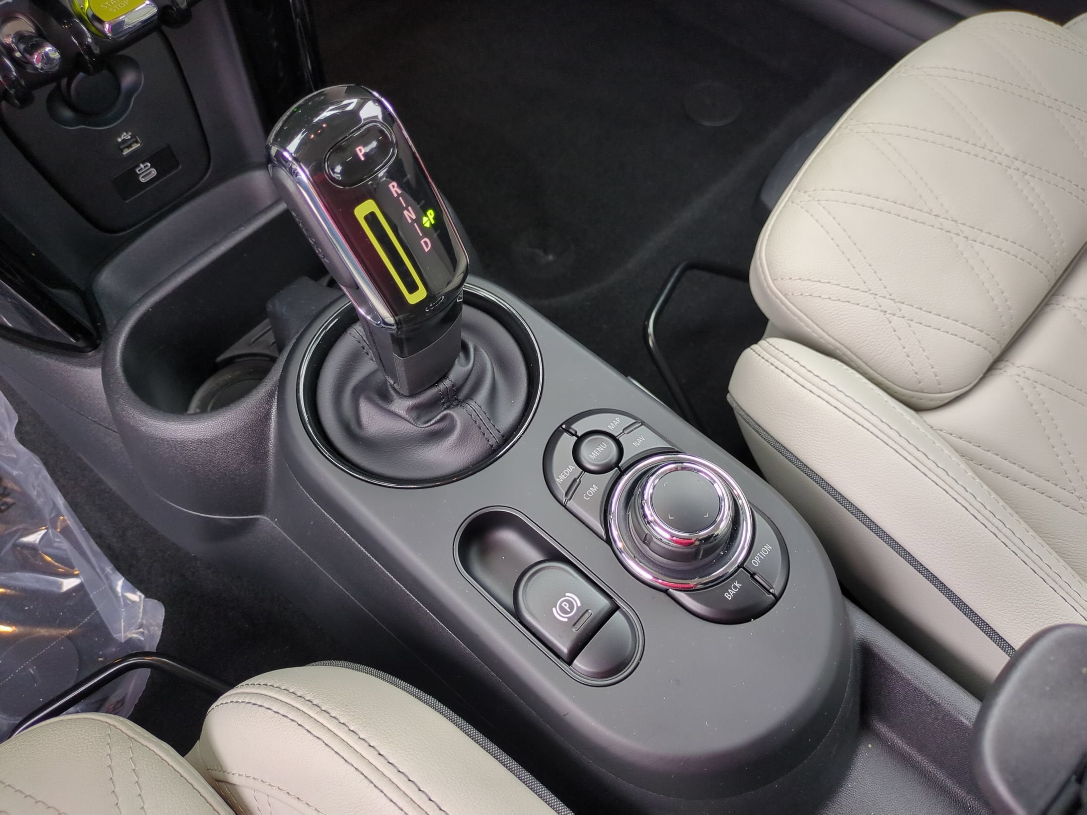 2023 MINI Hardtop 2 Door Cooper SE