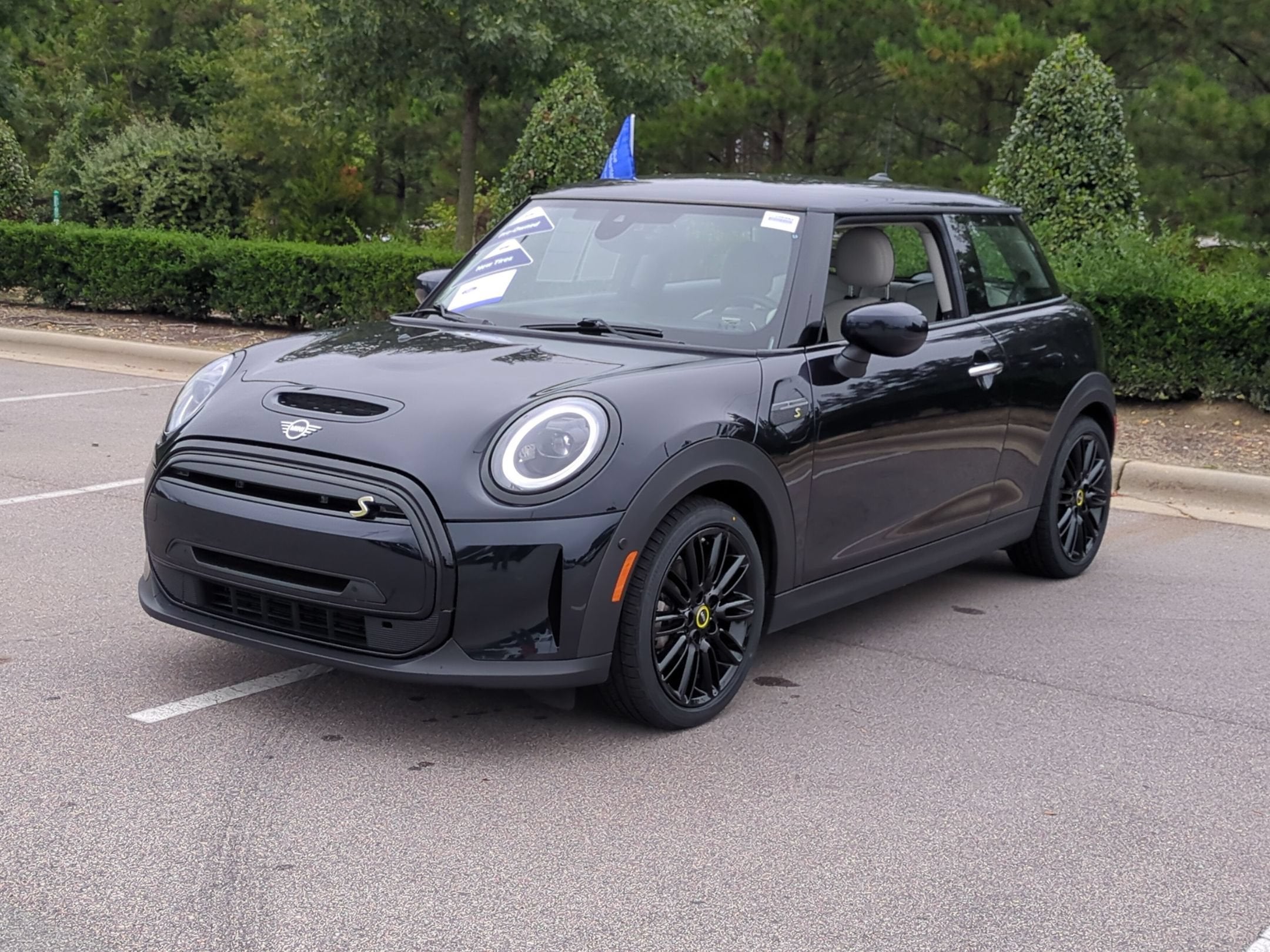 2023 MINI Hardtop 2 Door Cooper SE