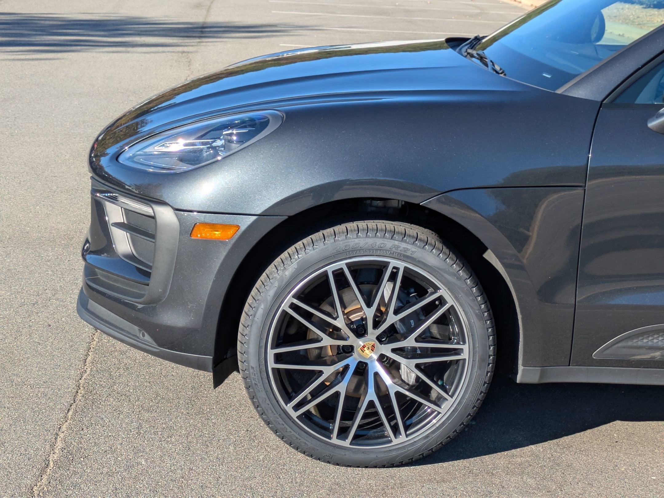 2024 Porsche Macan T