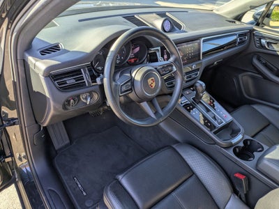 2024 Porsche Macan T
