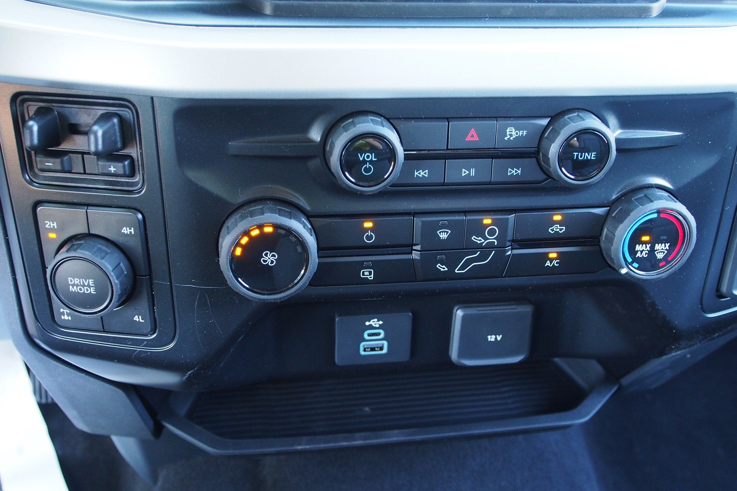 2026 Ford Super Duty F-250 SRW Base
