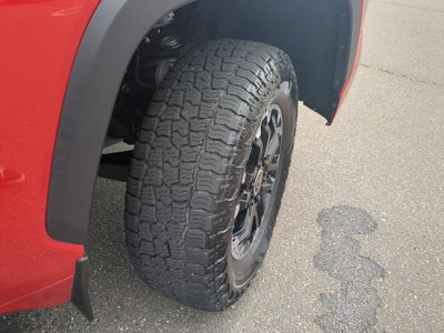 2024 Toyota Tundra 4WD SR5