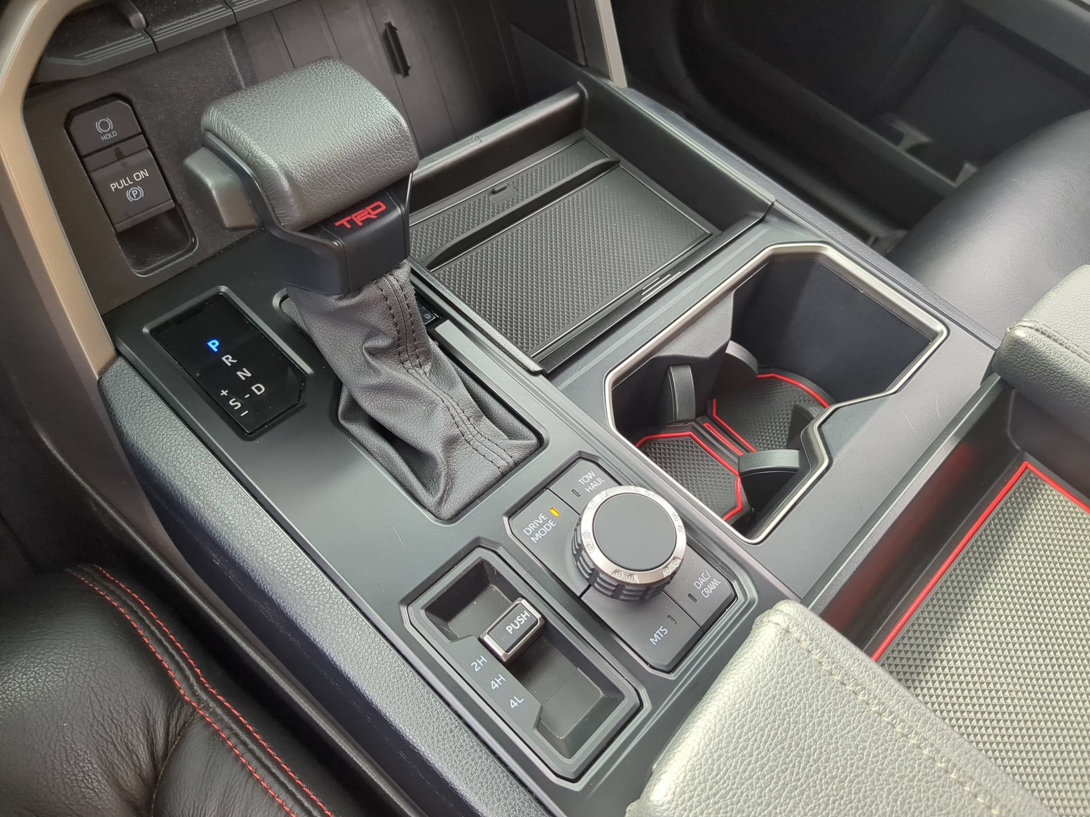 2024 Toyota Tundra 4WD SR5