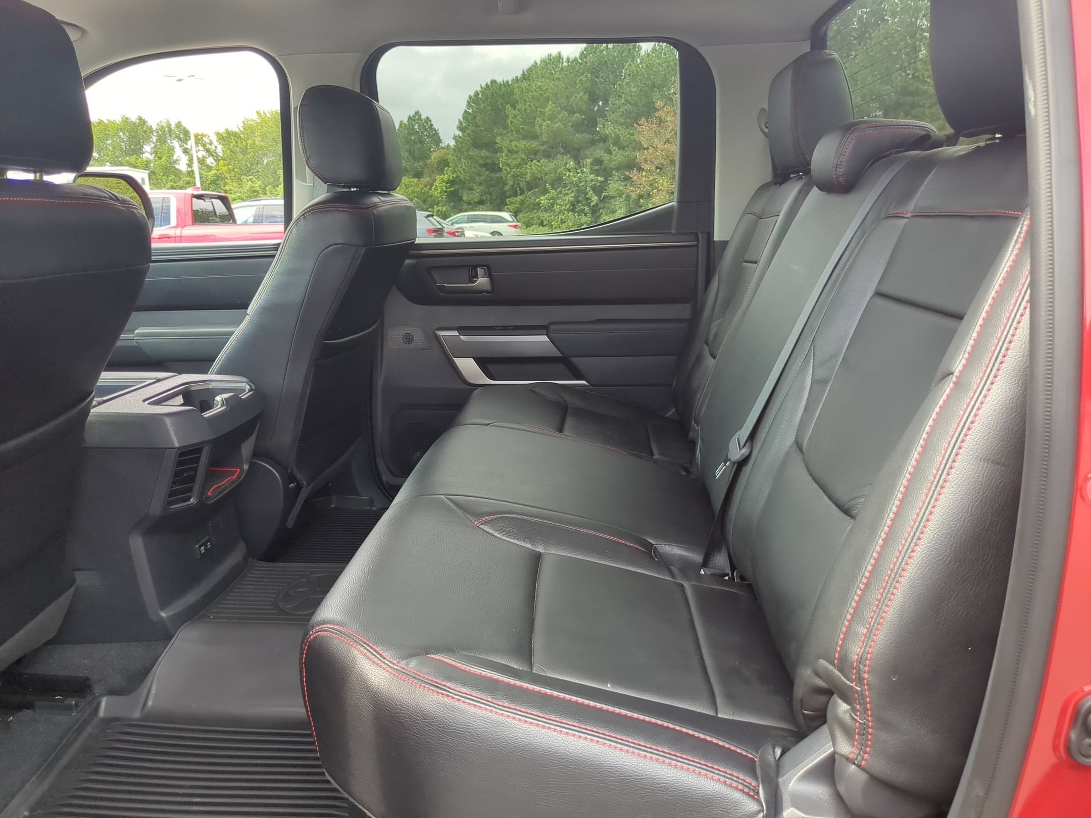 2024 Toyota Tundra 4WD SR5