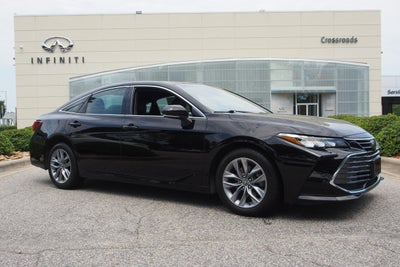 2019 Toyota Avalon XLE