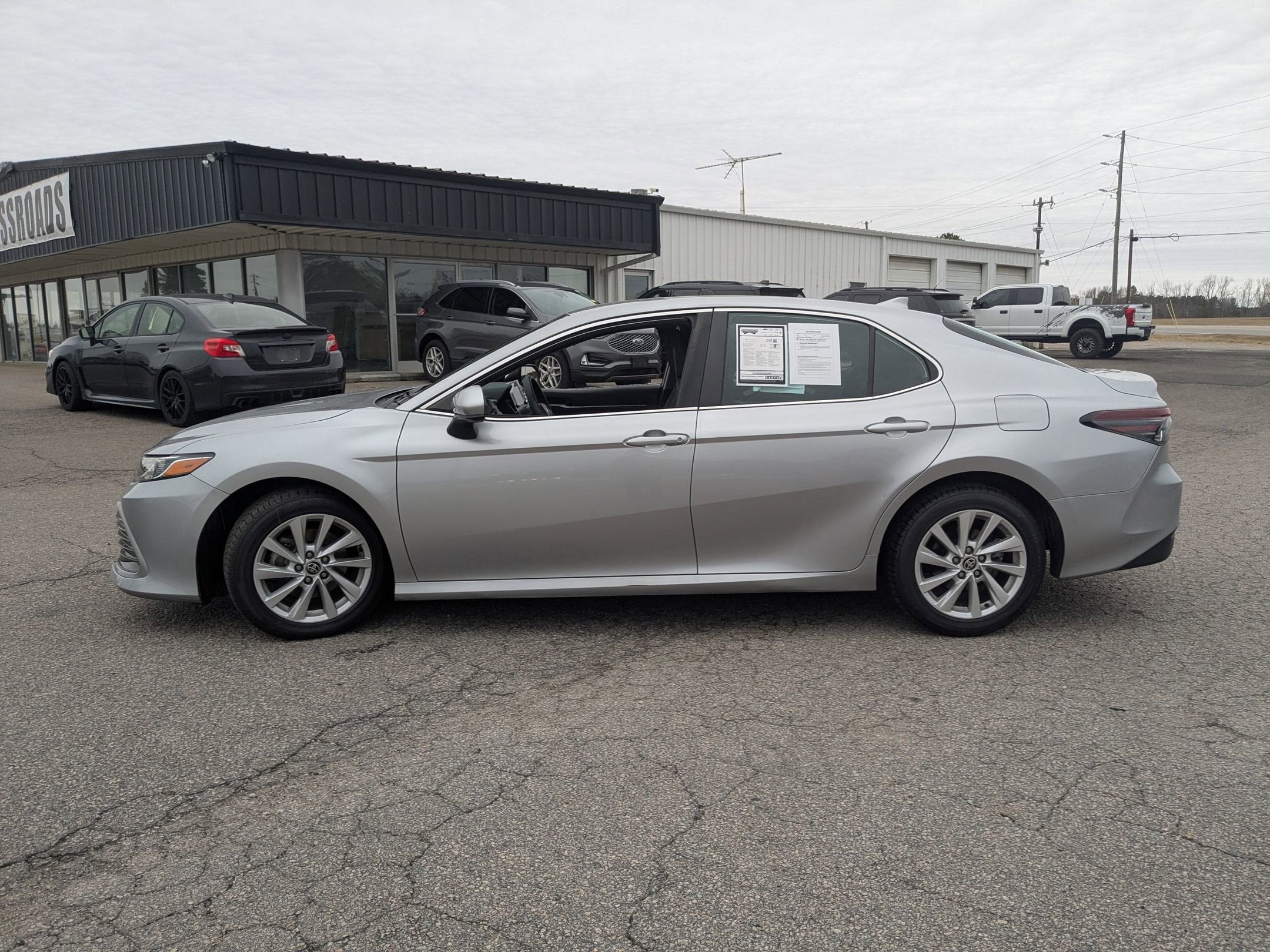 2022 Toyota Camry LE