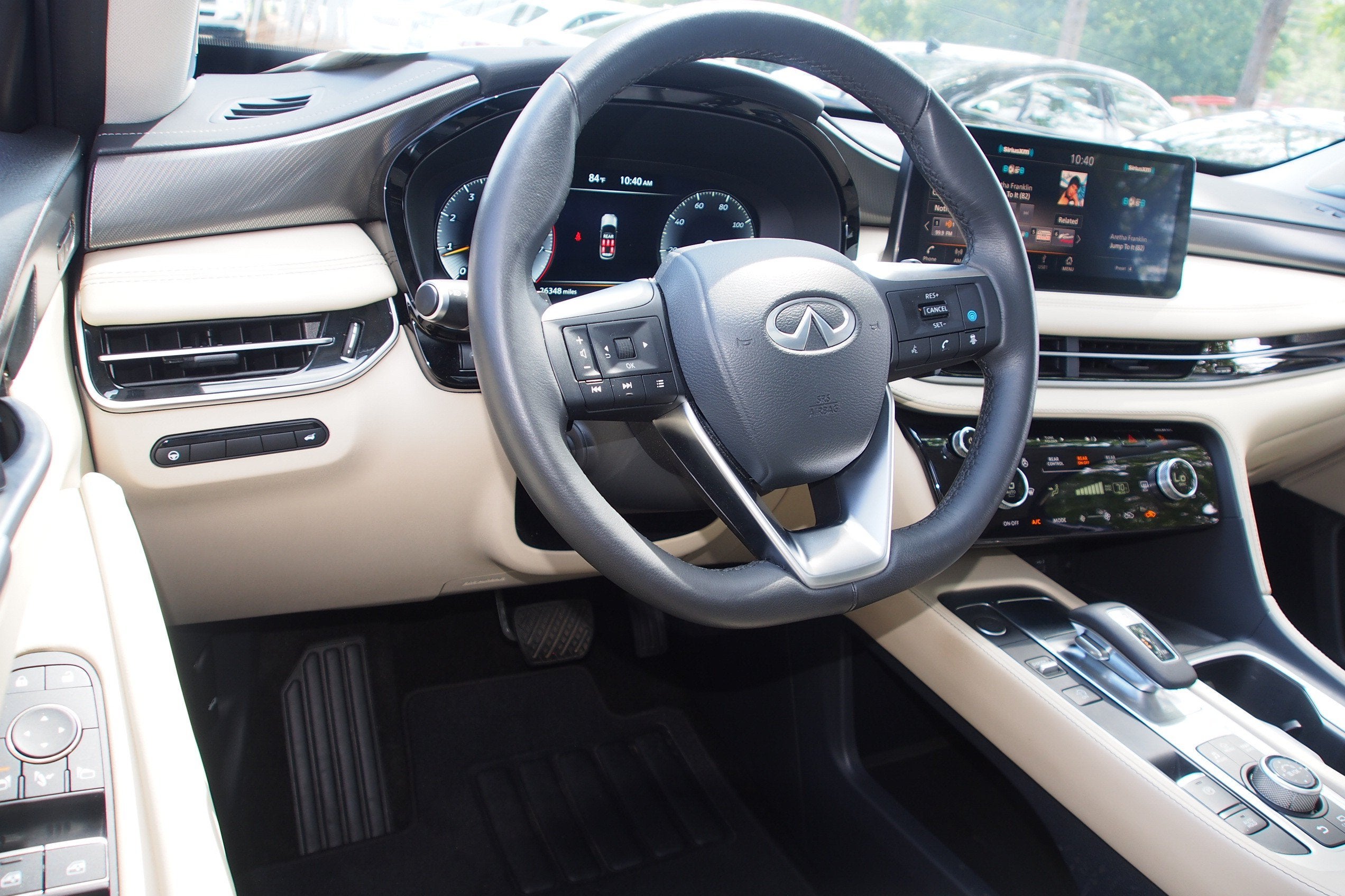 2025 INFINITI QX60 LUXE