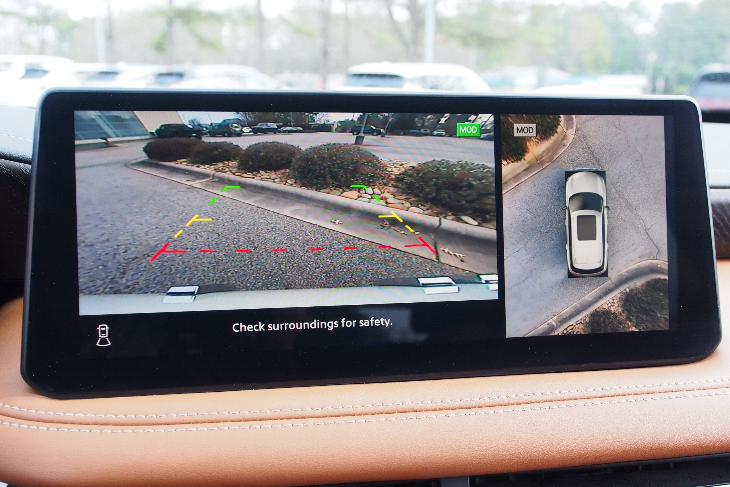 2025 INFINITI QX60 SENSORY