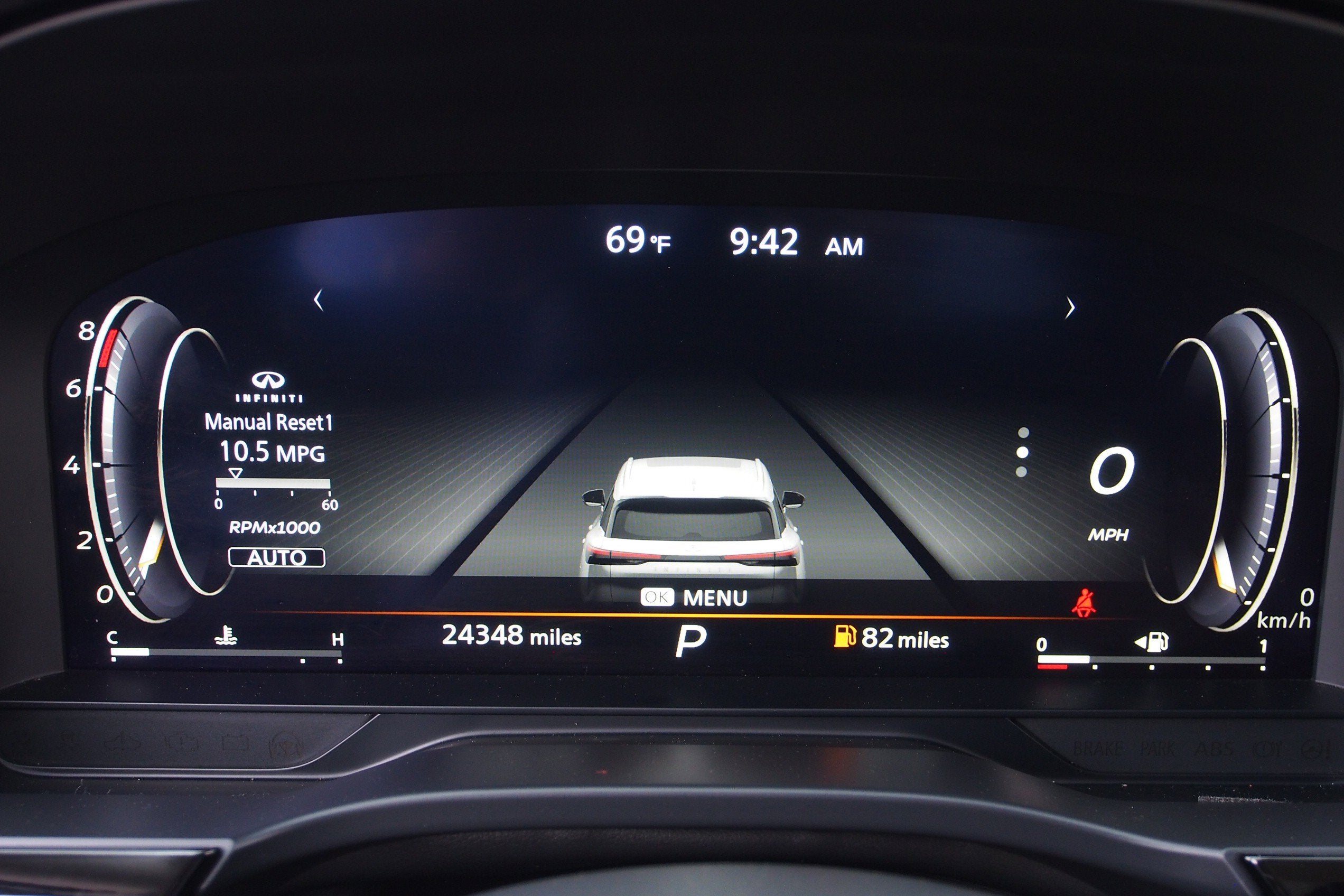 2023 INFINITI QX60 LUXE