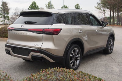 2023 INFINITI QX60 LUXE