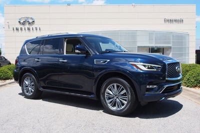 2023 INFINITI QX80 LUXE