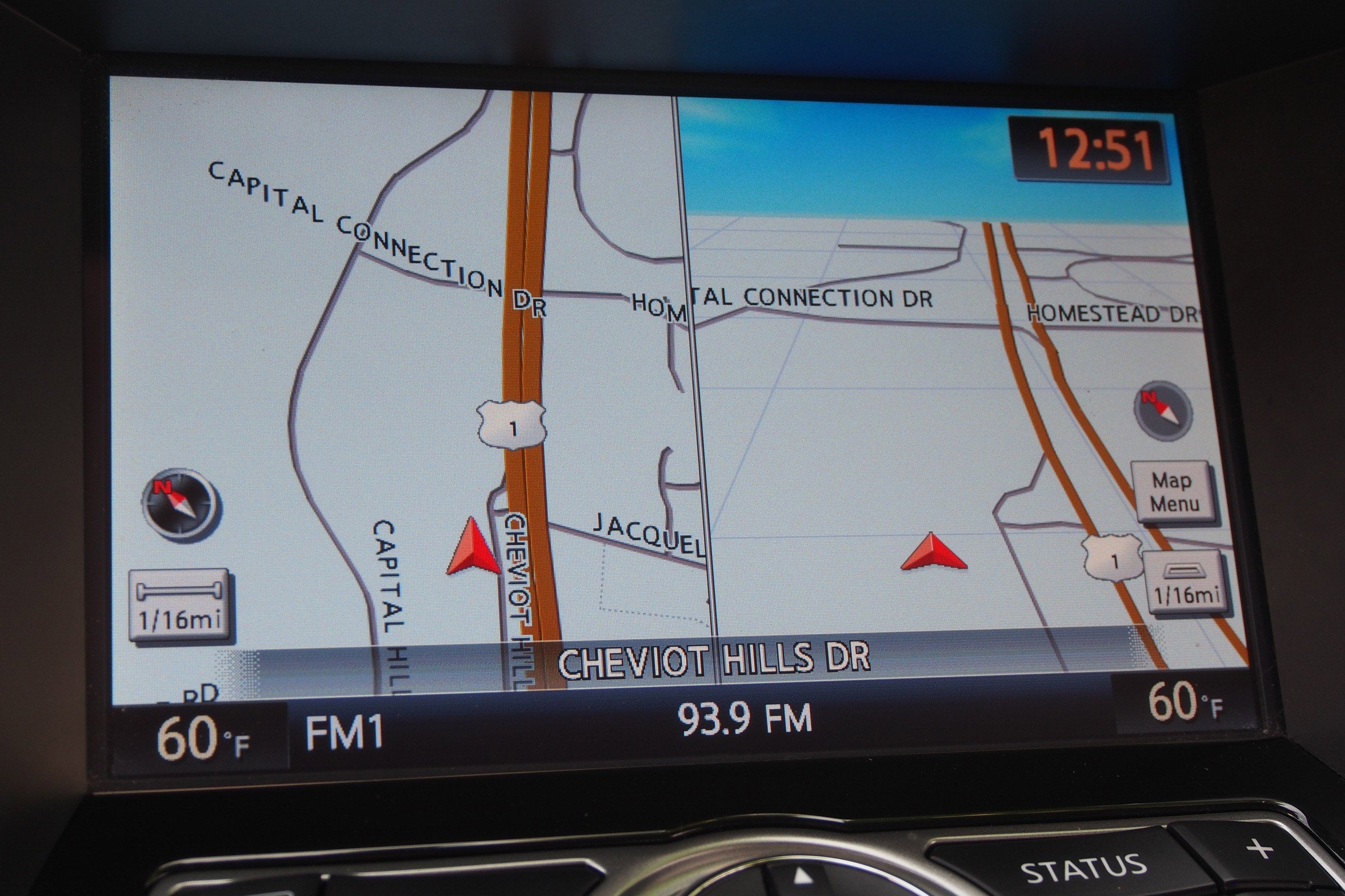 2017 INFINITI QX70 Base