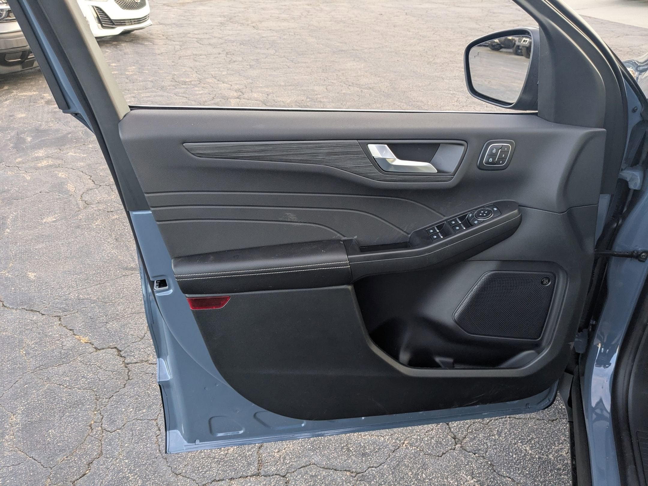 2026 Ford Escape Platinum