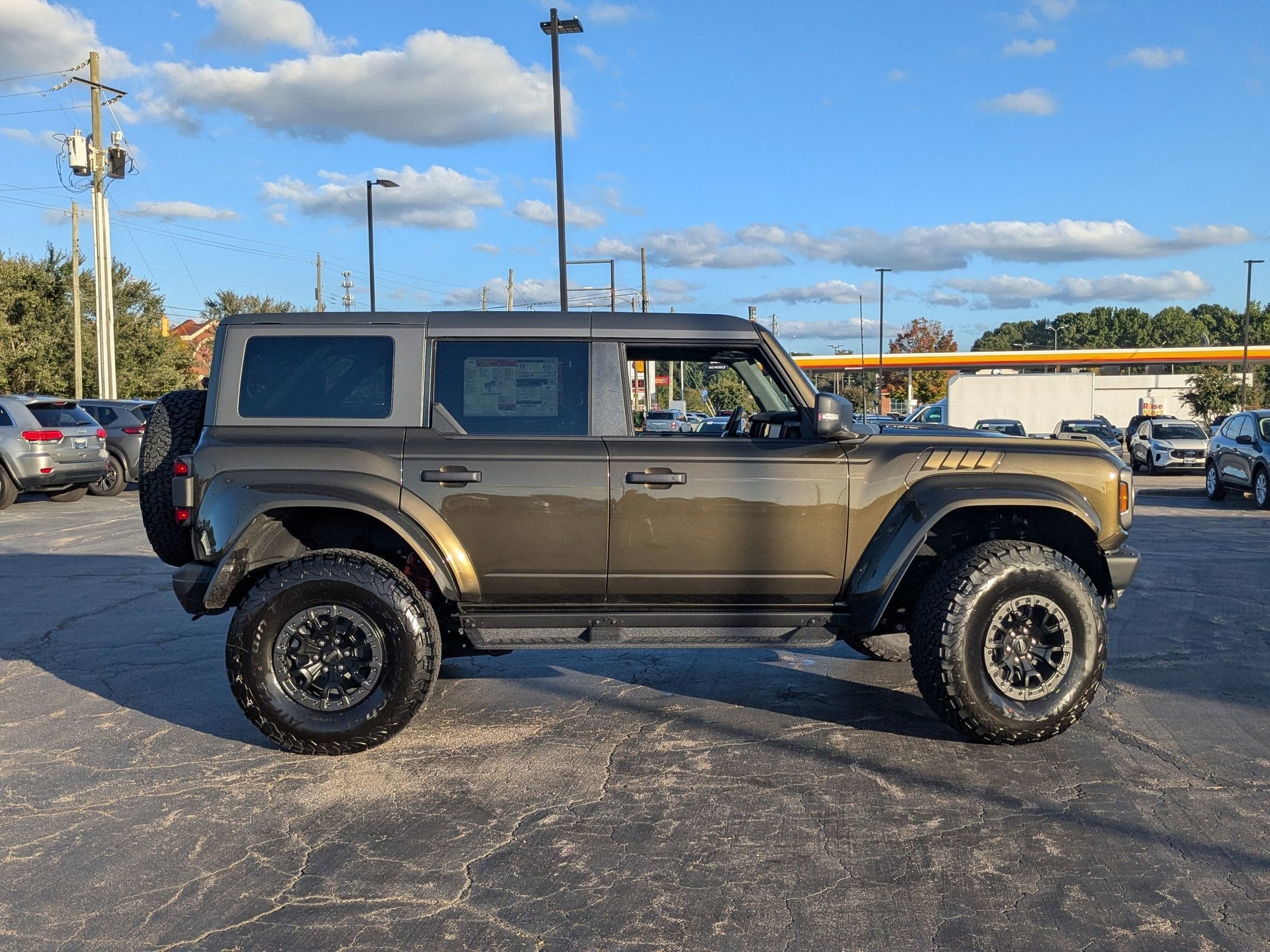 2025 Ford Bronco Raptor