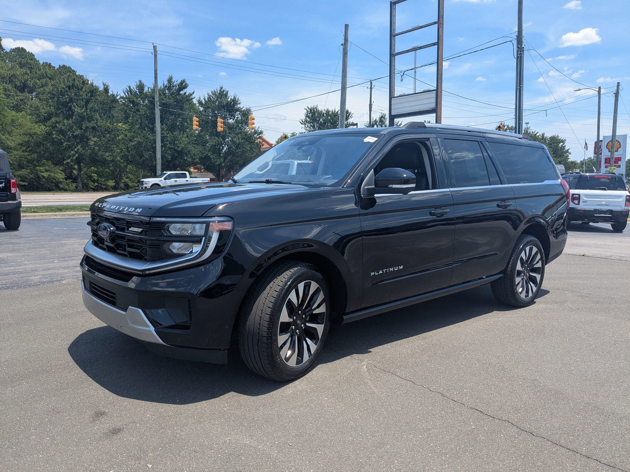 2025 Ford Expedition Max Platinum