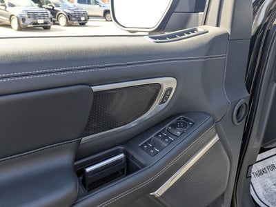 2025 Ford Expedition Max Platinum