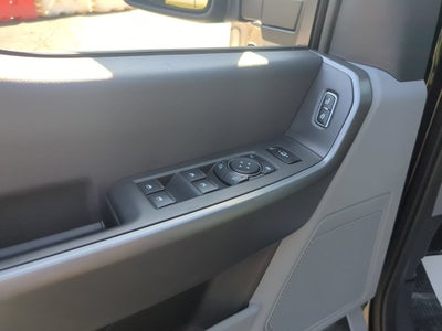 2027 Ford Super Duty F-250 SRW XLT
