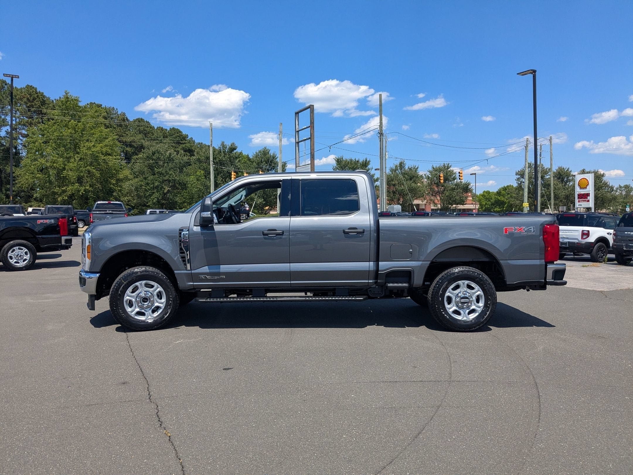 2026 Ford Super Duty F-250 SRW XLT