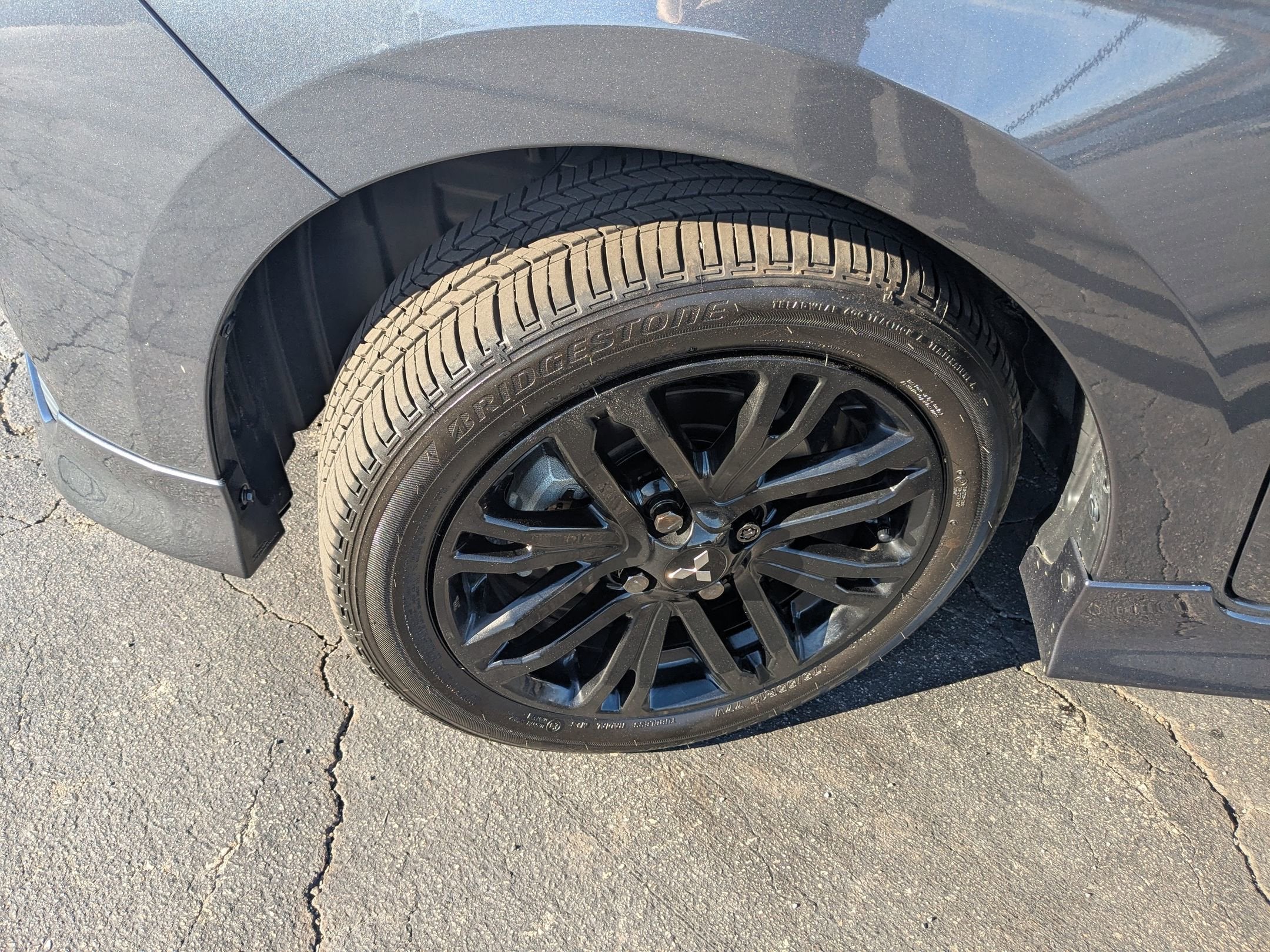 2024 Mitsubishi Mirage G4 LE