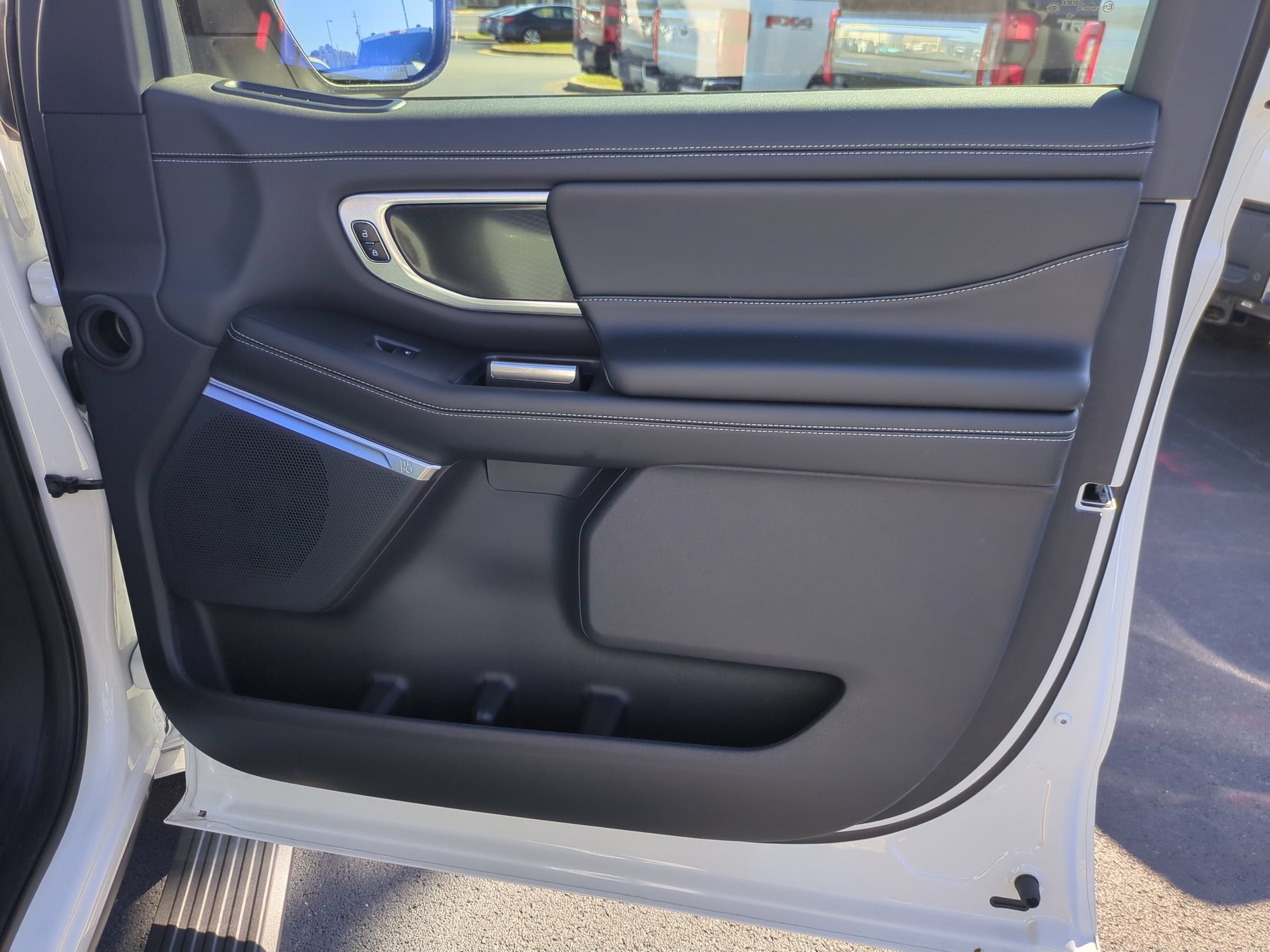 2027 Ford Expedition Platinum