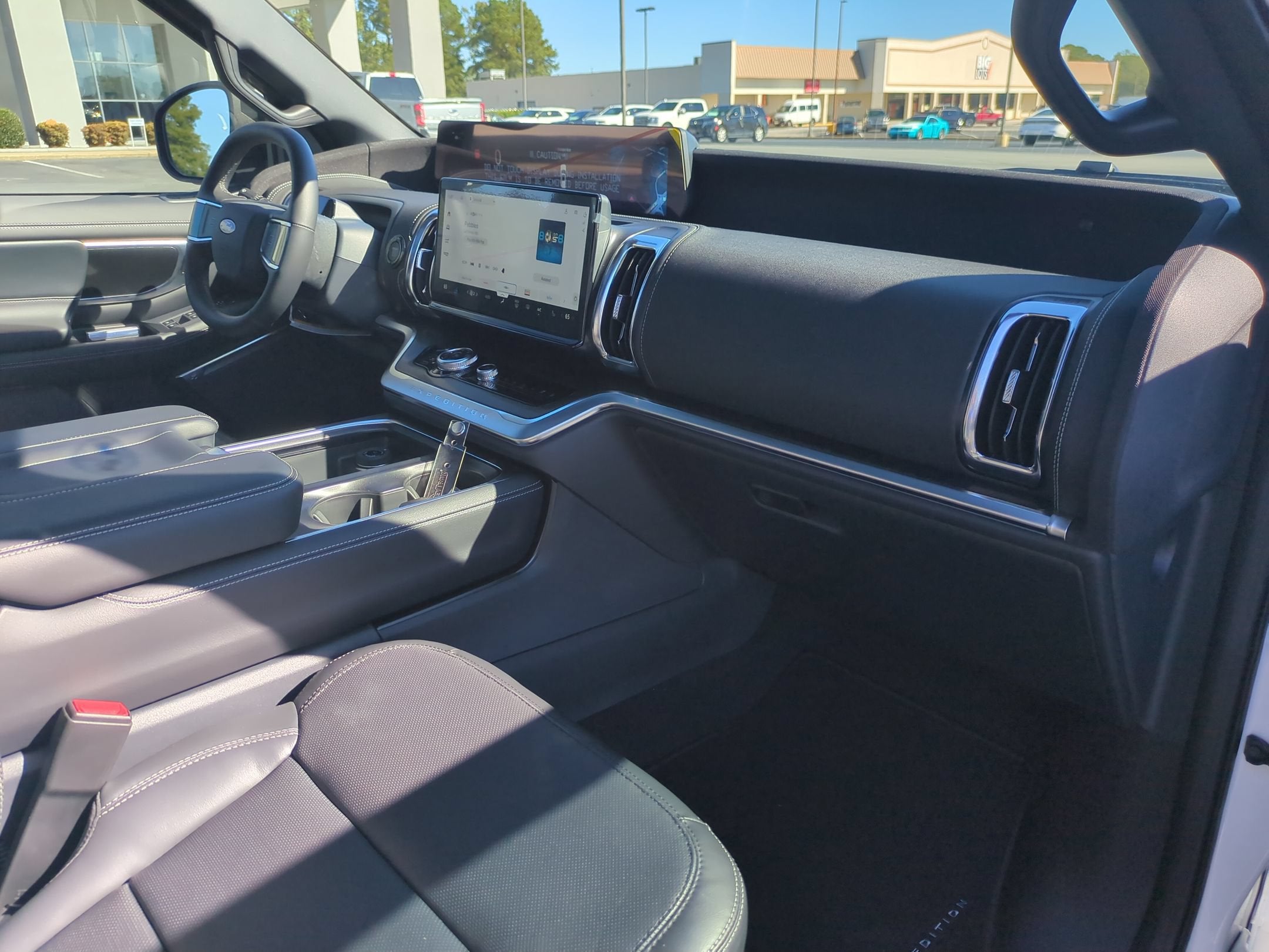 2027 Ford Expedition Platinum