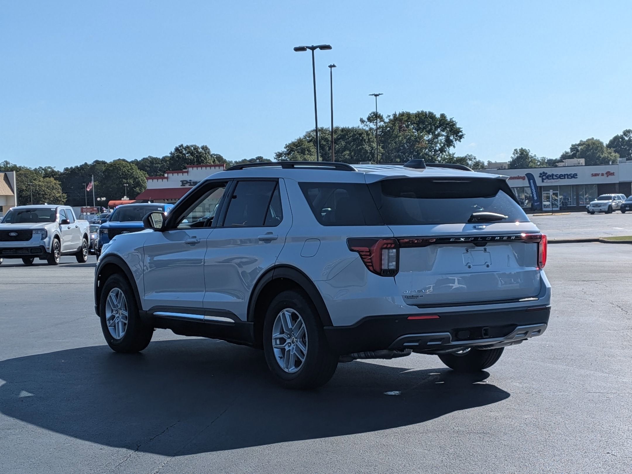 2025 Ford Explorer Active - Crossroads Courtesy Demo
