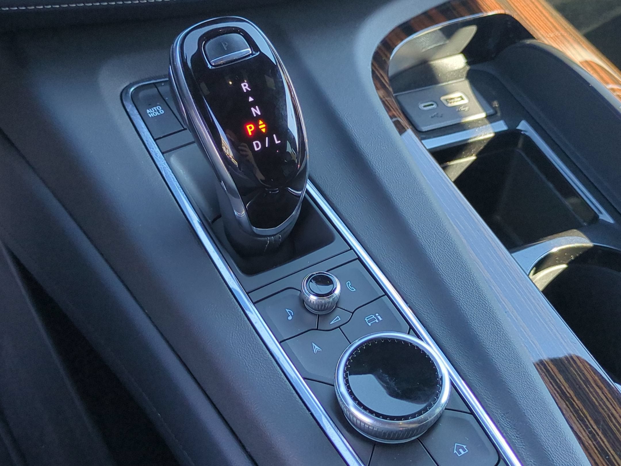 2023 Cadillac Escalade 4WD Premium Luxury