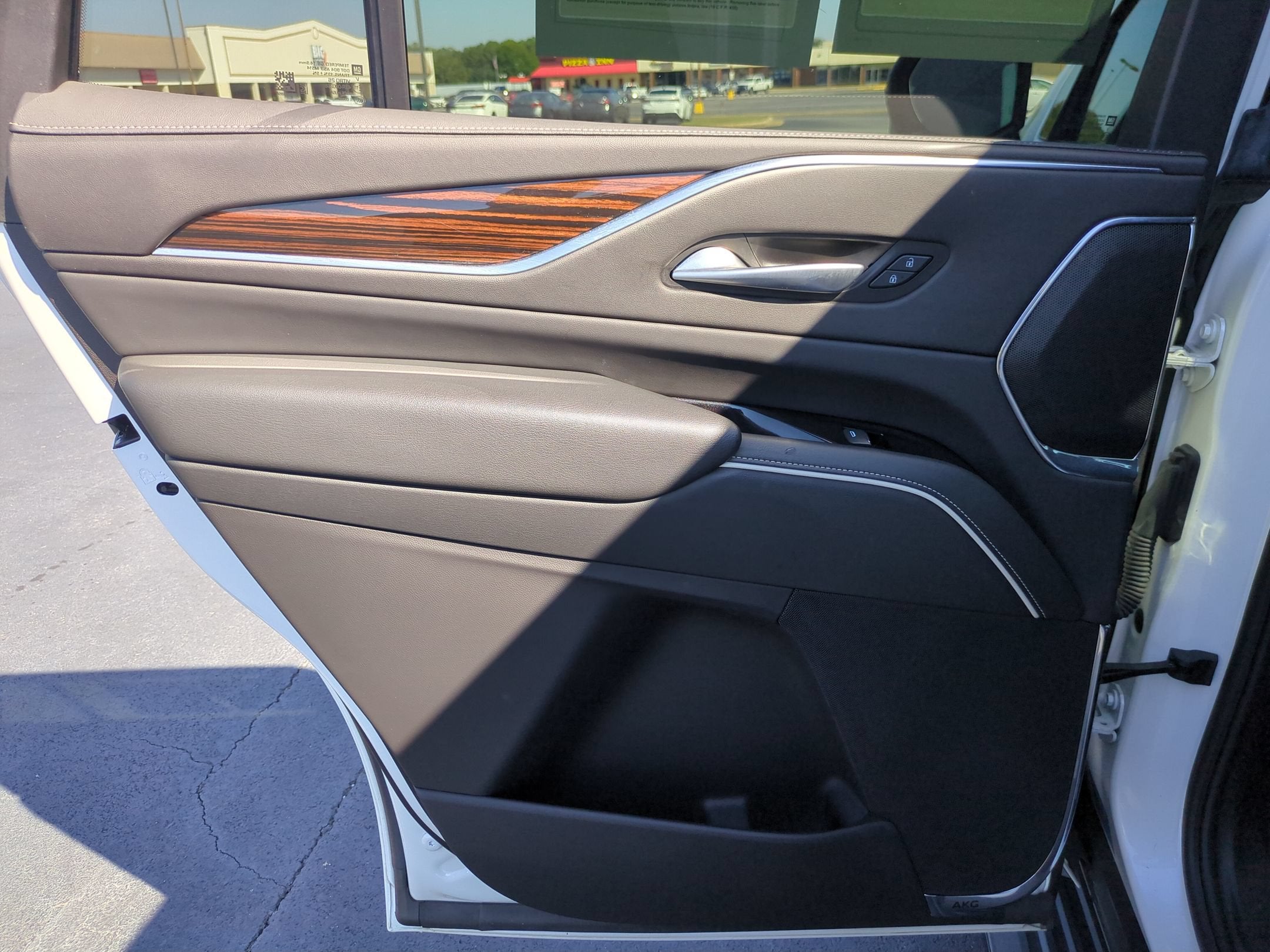 2023 Cadillac Escalade 4WD Premium Luxury