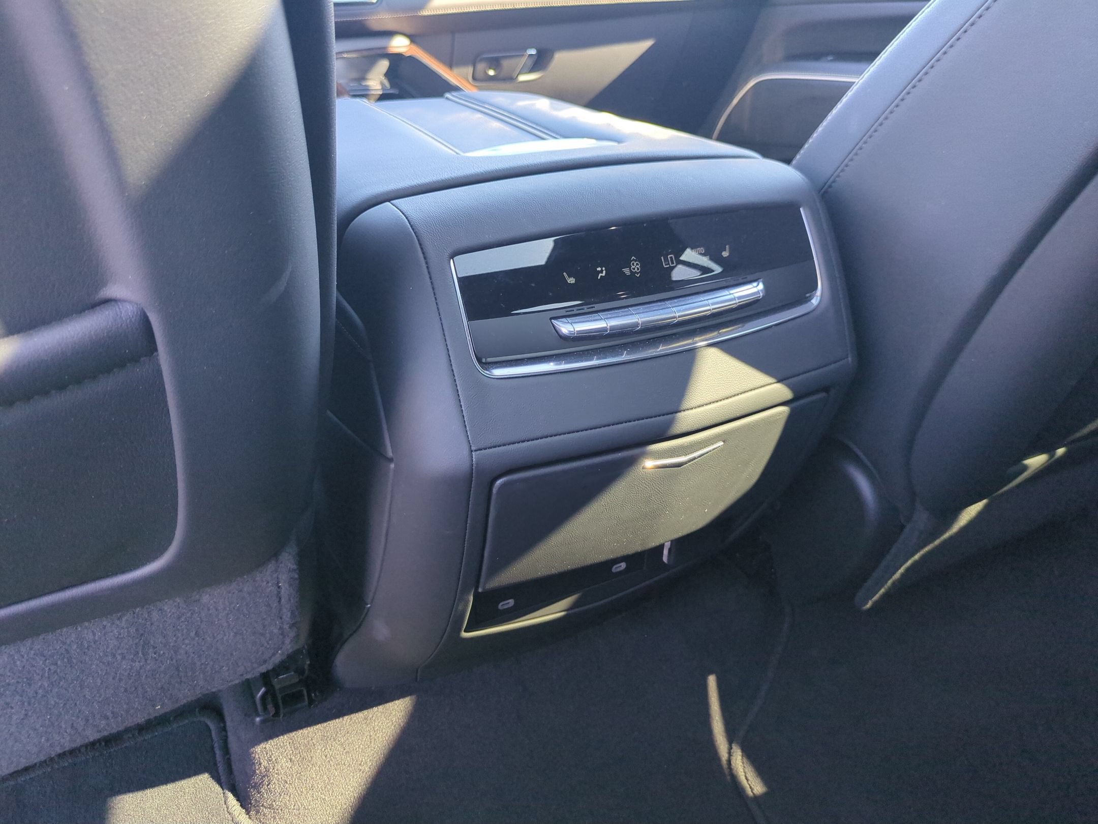 2023 Cadillac Escalade 4WD Premium Luxury