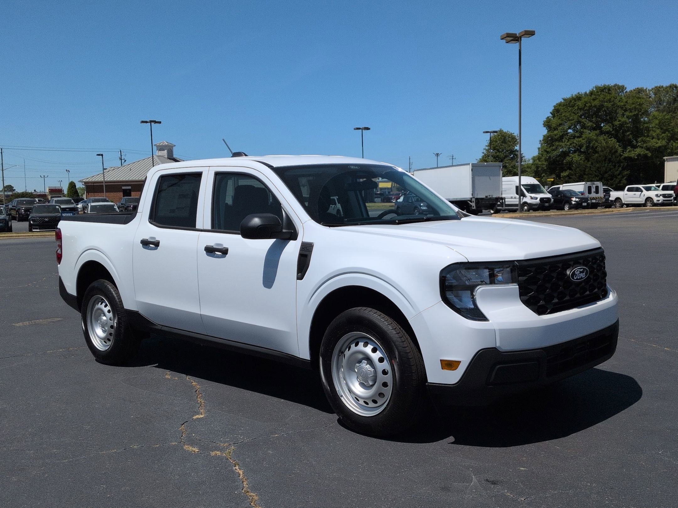 2026 Ford Maverick XL