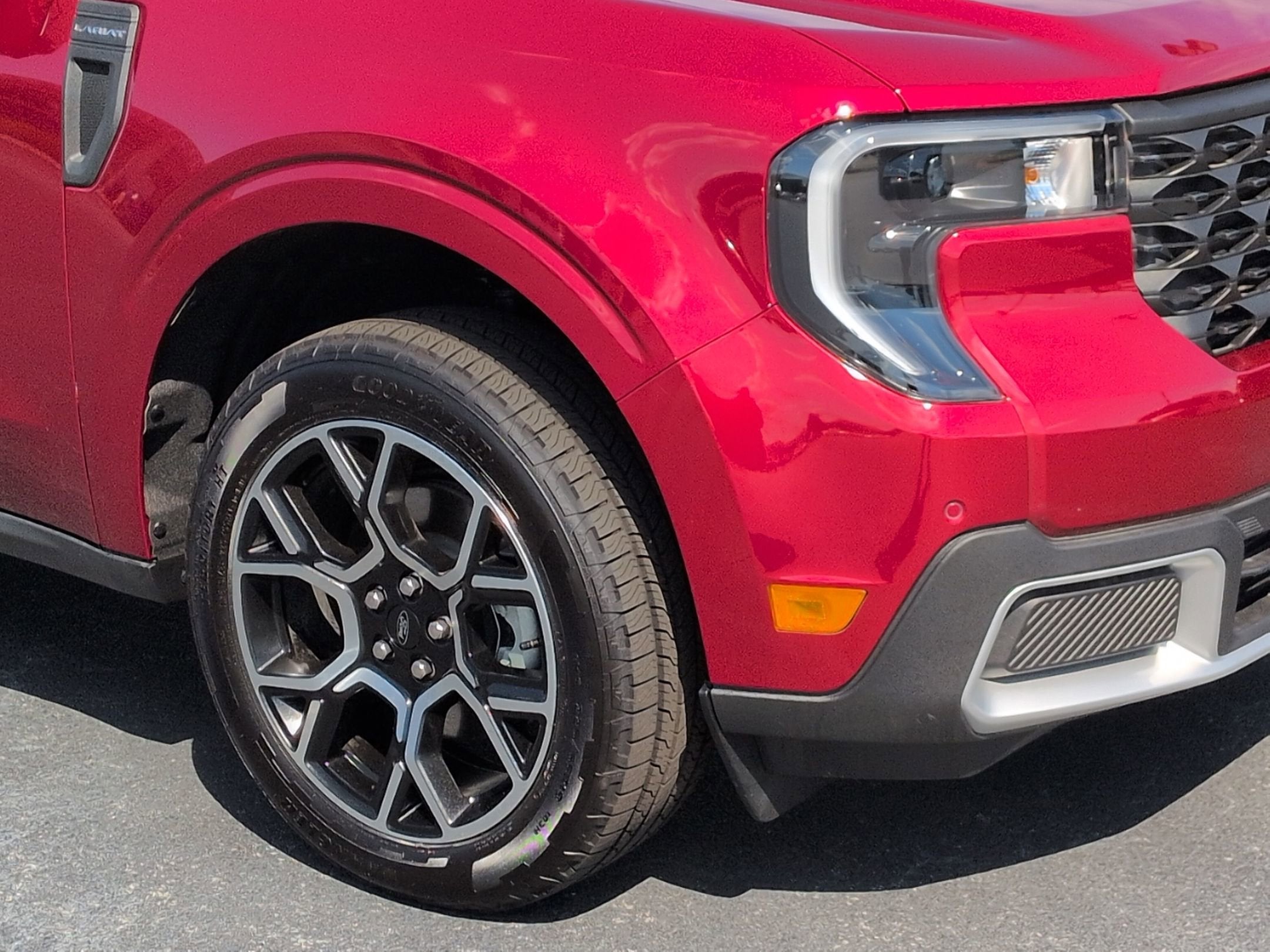 2026 Ford Maverick LARIAT