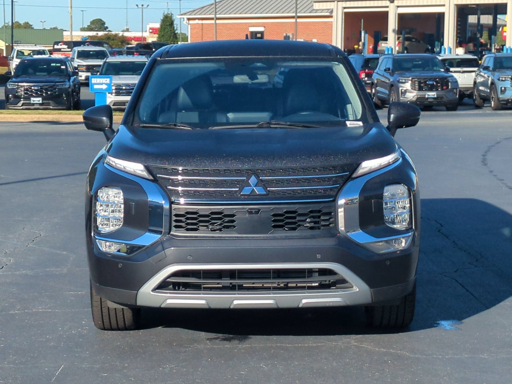 2024 Mitsubishi Outlander SE Black Edition
